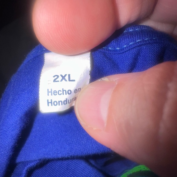 Roatan Men’s Blue Sloth Graphic Tee - Picture 3 of 3